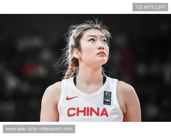 女篮姑娘为国争光无惧强敌，女篮女孩